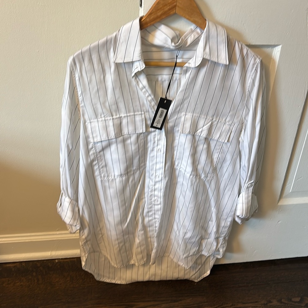Aritzia NWT small Babaton dress shirt